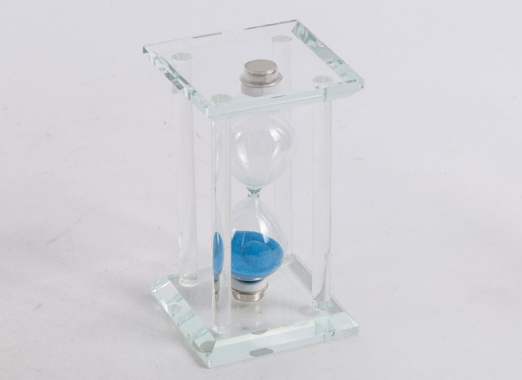 ساعت شنی کریستالی