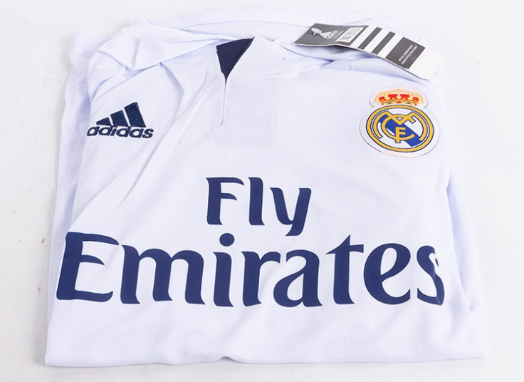 ست تیشرت و شلوارک باشگاهی