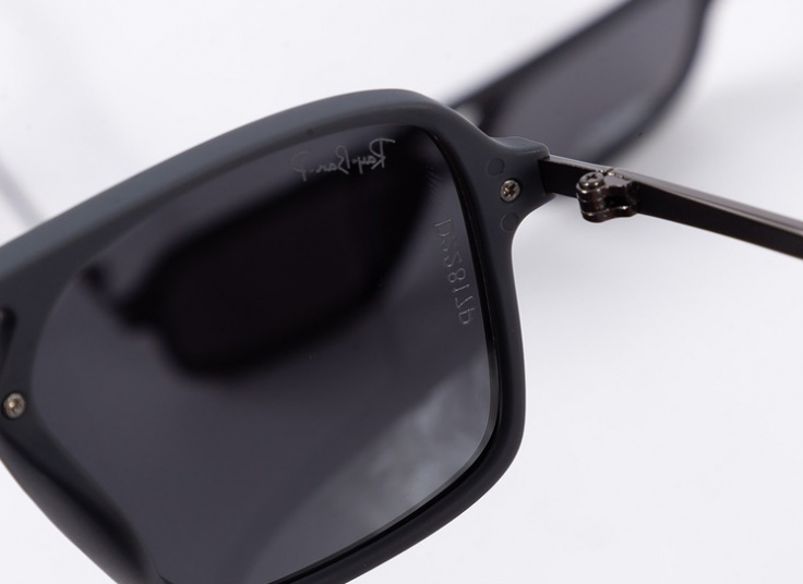 عینک آفتابی پلاریزه مردانه طرح RayBan مدل D22817P