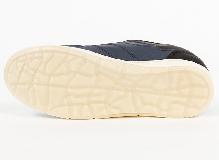 کفش کتانی مردانه طرح ecco