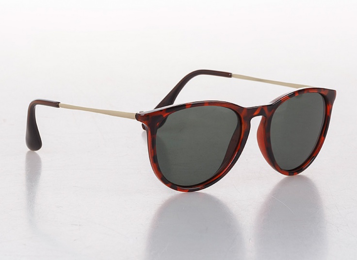 عینک آفتابی پلورایز طرح Tailoring