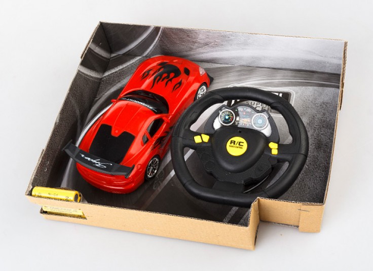 ماشین کنترلی فرمونی HOT RACING