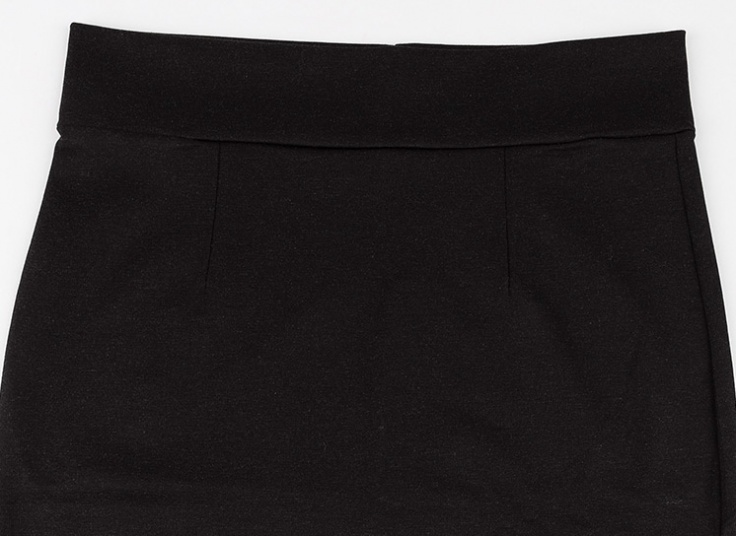 دامن کوتاه زنانه