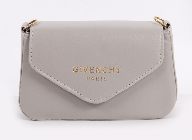 کیف پاسپورتی طرح Givenchy