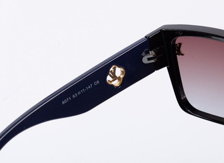 عینک آفتابی زنانه LV مدل 6071