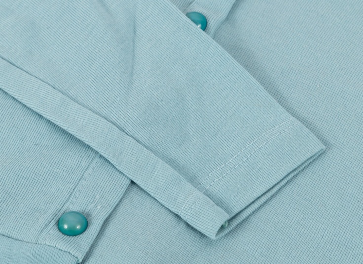 نیم تنه دکمه دار