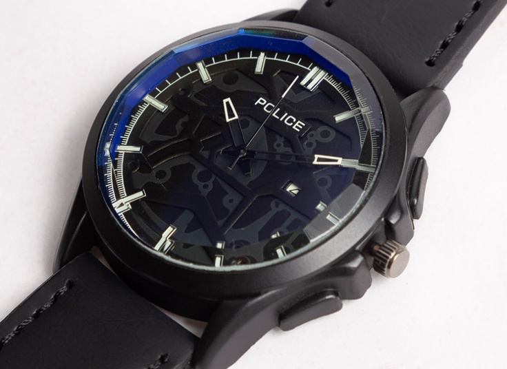 ساعت مچی مردانه طرح Police