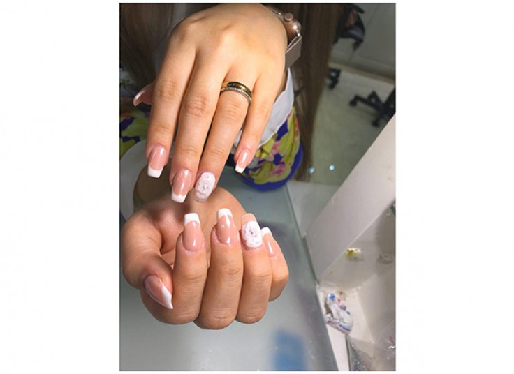 خدمات ناخن در سالن سرای زیبایی