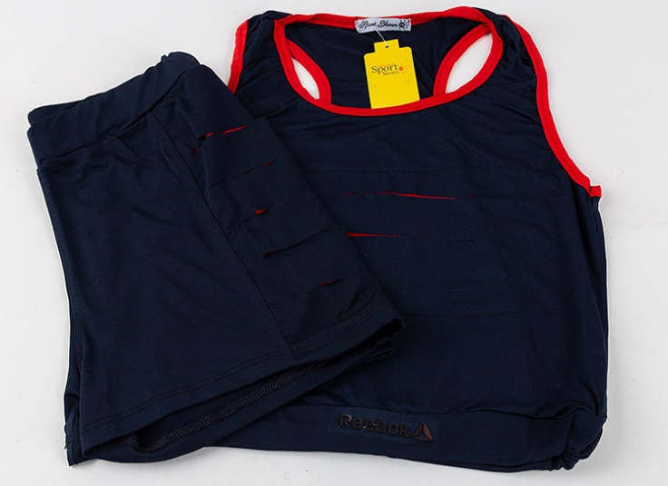 ست نیم تنه و شلوارک Reebok