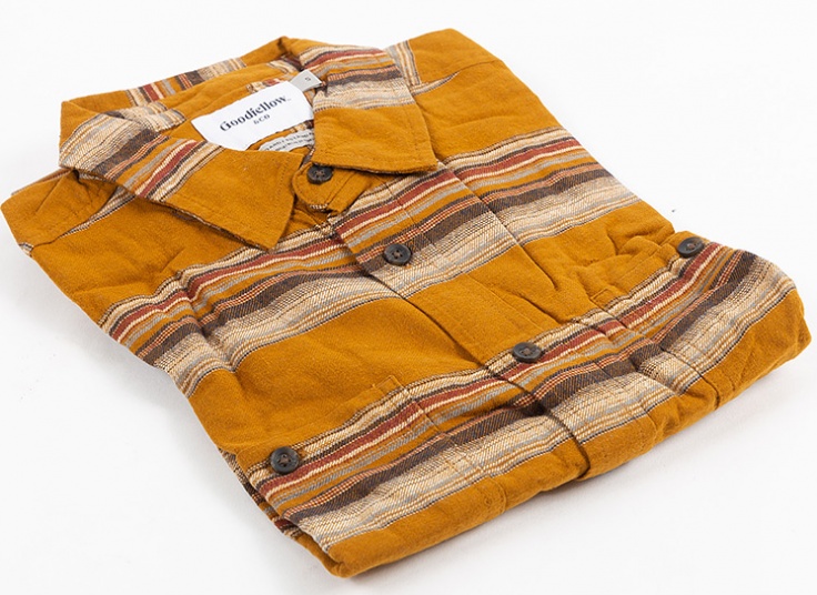 پیراهن پشمی چهار خانه