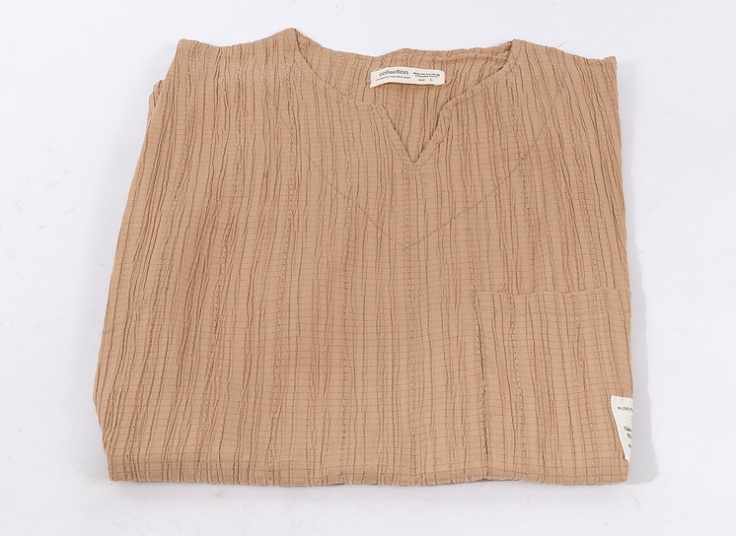 تیشرت مردانه یقه کوبایی جیب دار