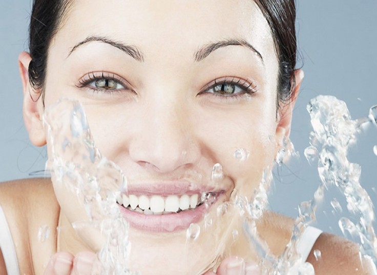 ۹۲ درصد تخفیف لیزر کلینیک Fit Beauty