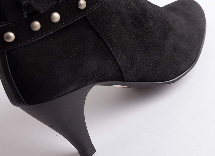 بوت جیر زنانه