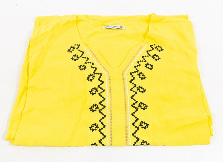 مانتو نخی یقه گلدوزی