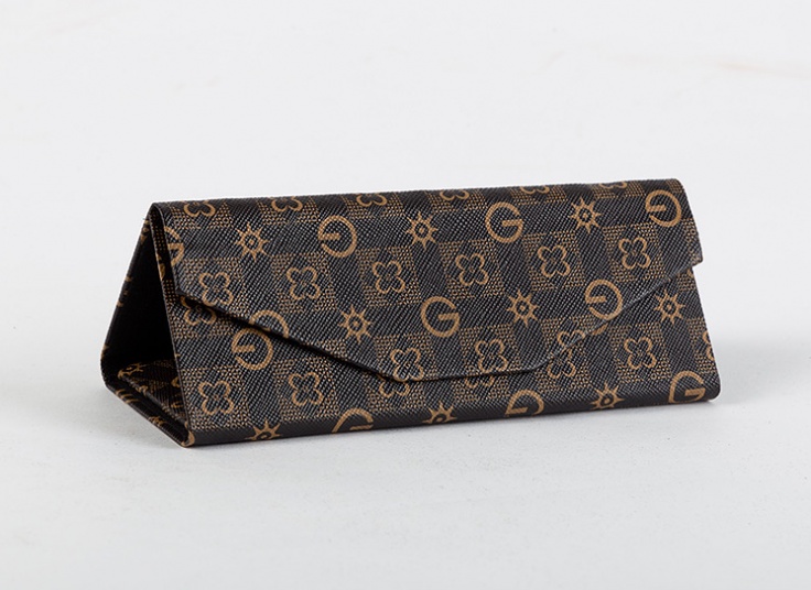 کیف عینک مثلثی مدل تاشو