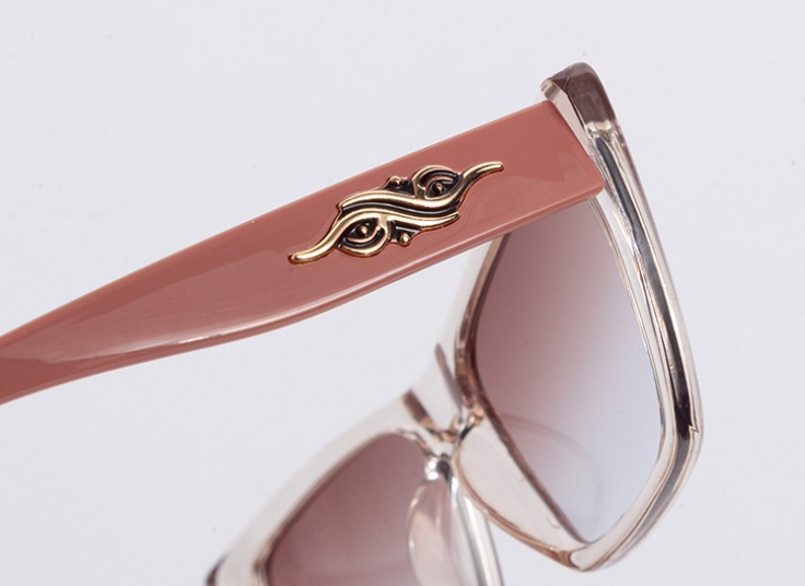 عینک آفتابی زنانه FADEINR مدل 3484