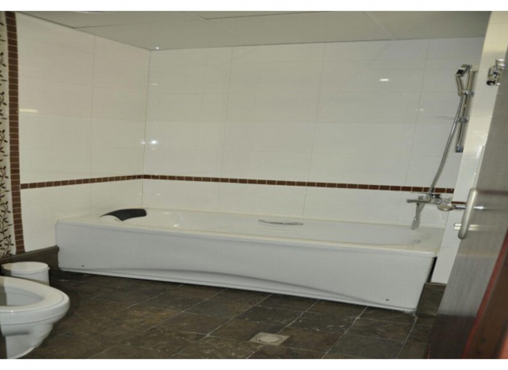 اقامت در هتل چهار ستاره مرآت مشهد