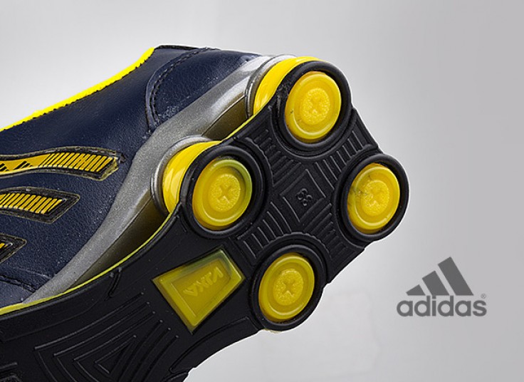 کفش ورزشی زنانه Adidas