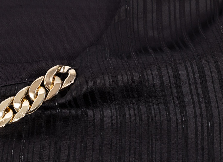 شومیز حریر زنجیردار