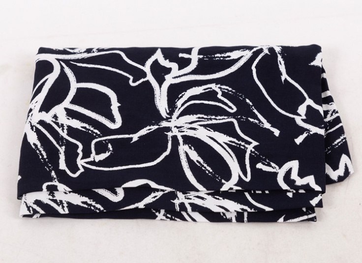 ساحلی زنانه چین دار