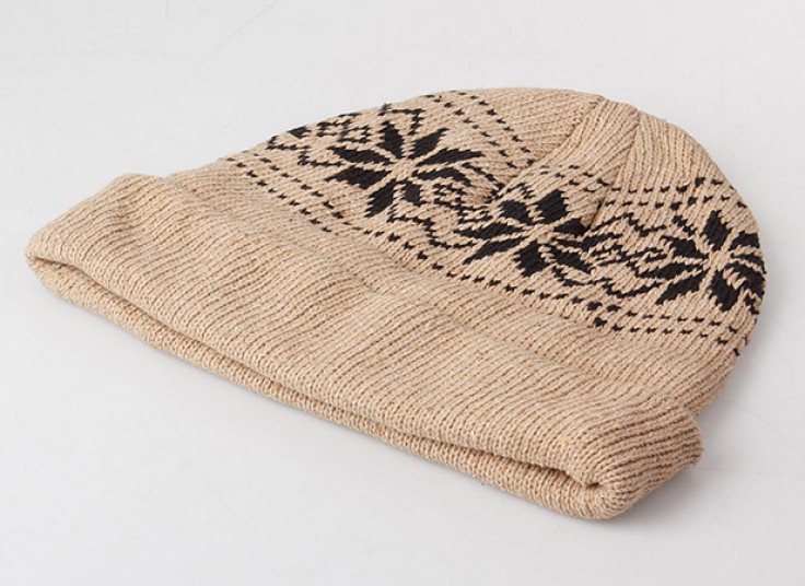 کلاه بافت Snow