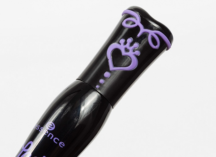 ریمل essence مدل Lash Princess