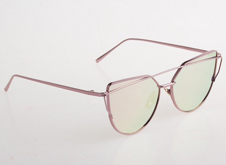 عینک آفتابی طرح Dior