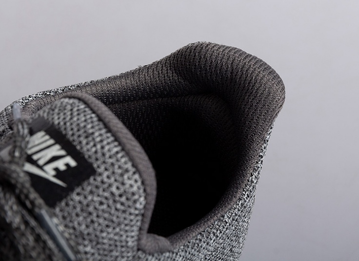 کفش اسپرت مردانه NIKE