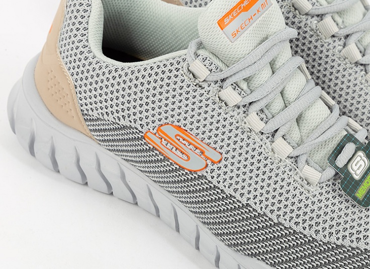 کتانی راحتی Skechers