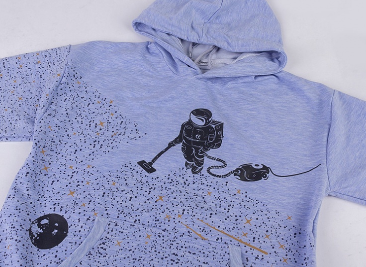 هودی کلاهدار Astronaut