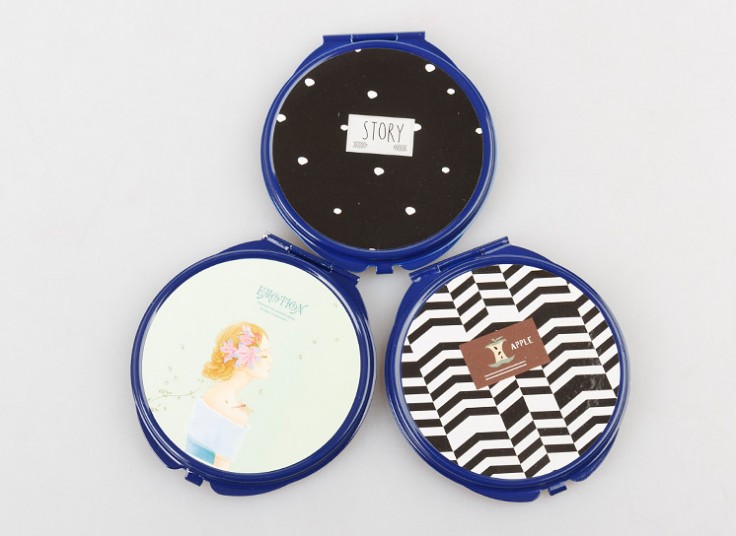 آینه جیبی happy melody