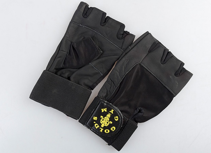 دستکش بدنسازی GOLDS GYM