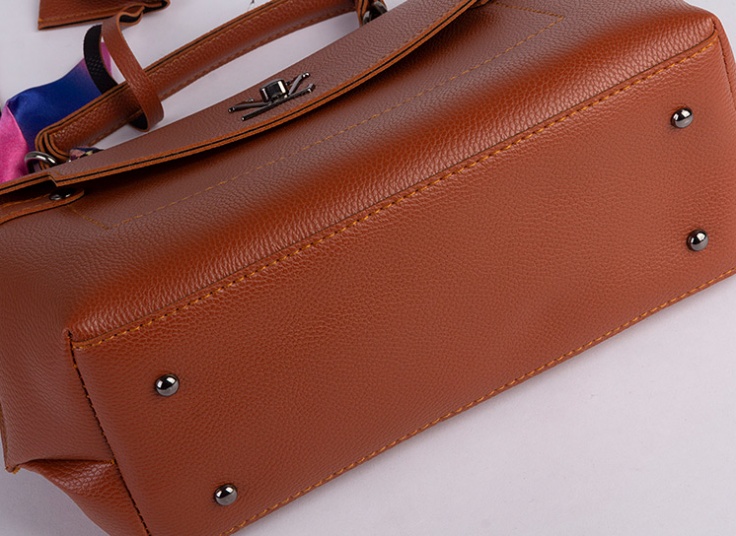 کیف دستی زنانه Louis Vuitton