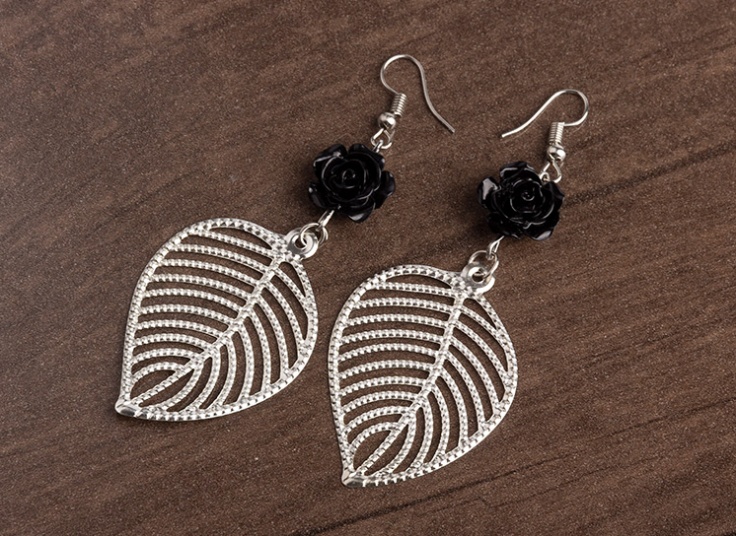 گوشواره برگ