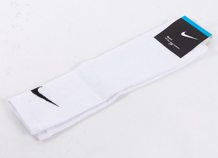 ساق پا ورزشی طرح Nike