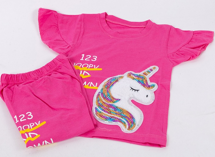 ست بلوز شلوارک دخترانه تکه‌دوزی