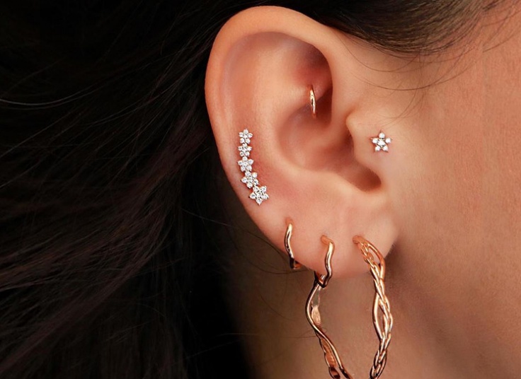 پیرسینگ در مطب دکتر محمد زاده