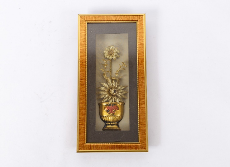 قاب دکوراتیو طرح گل