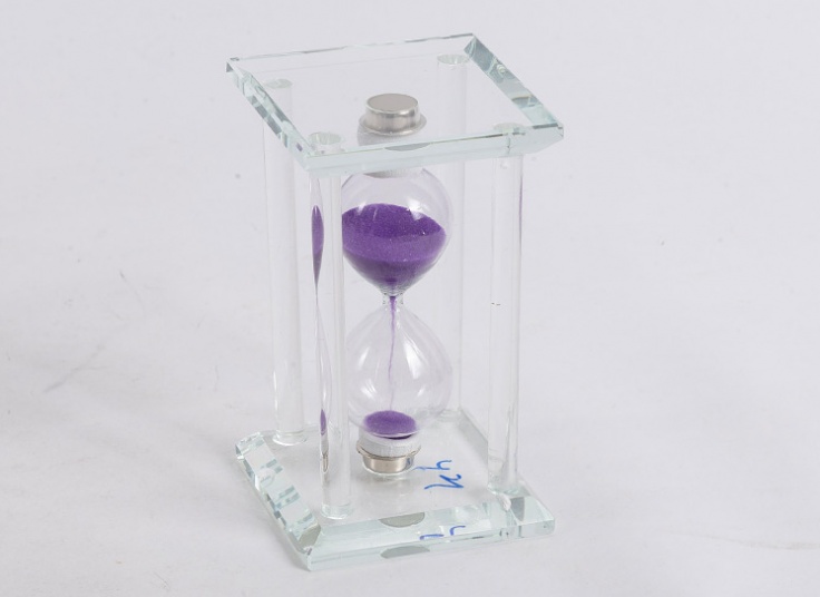 ساعت شنی کریستالی