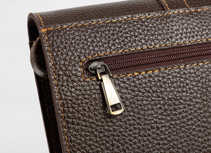 کیف دوشی زنانه چرم طبیعی زبانه دار