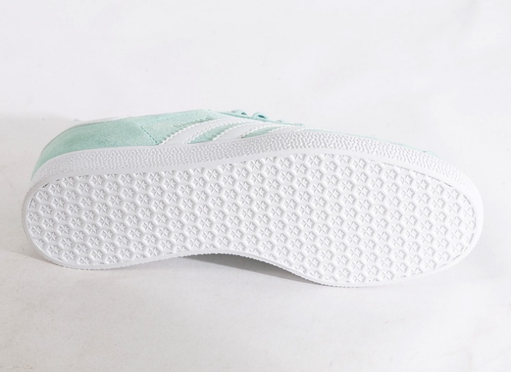 کتانی زنانه طرح adidas مدل Gazelle