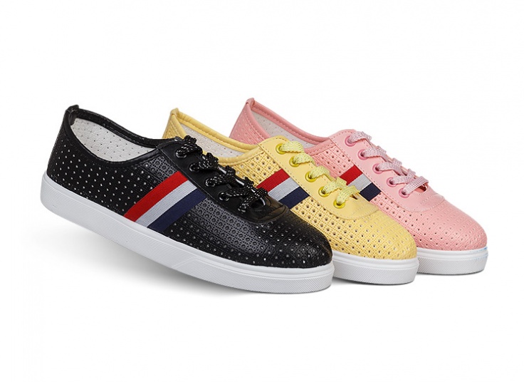 کفش اسنیکرز زنانه طرح Tommy Hilfiger