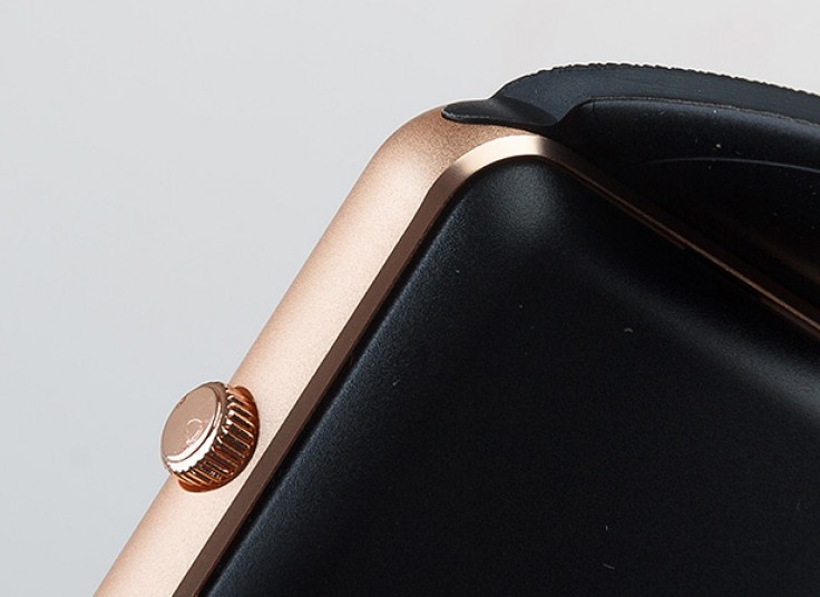 ساعت هوشمند طرح iWatch