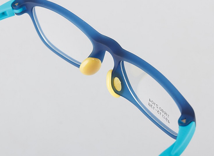 عینک طبی نشکن بچگانه