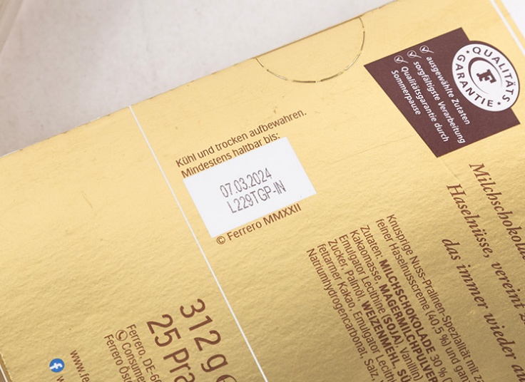 شکلات Ferrero Rocher