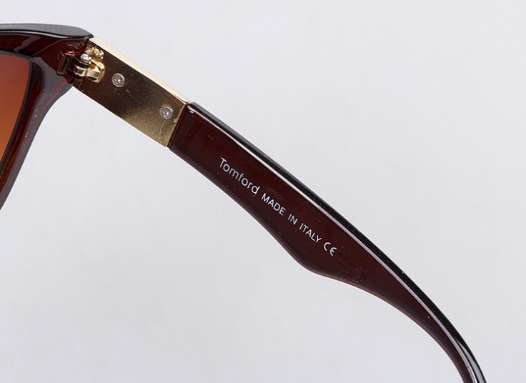عینک آفتابی زنانه طرح Tom Ford