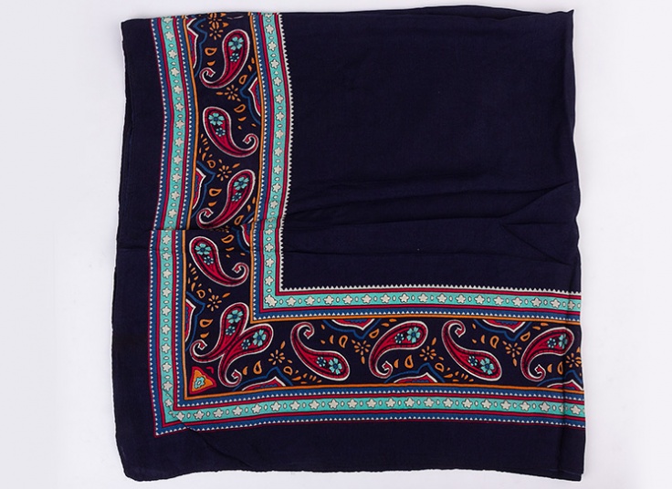 انواع روسری طرحدار زنانه