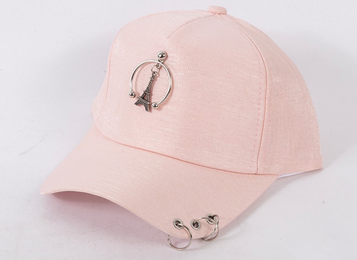 کلاه کپ پیرسینگ دار