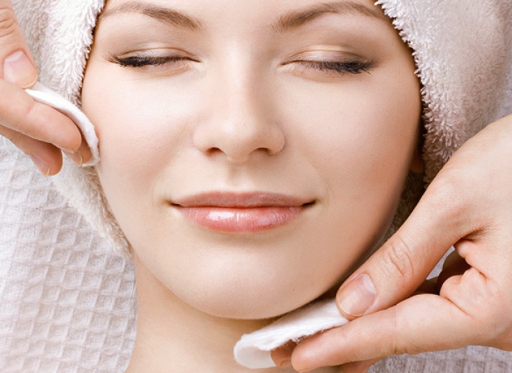 پکیج های پاکسازی پوست در الی بیوتی سنتر