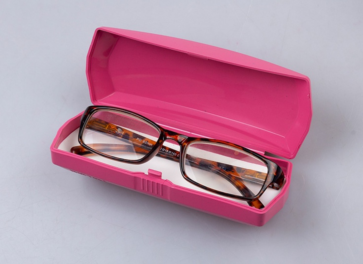 قاب عینک طرح چوب